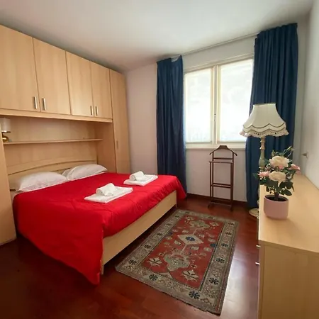 The Little Eagle - With Terrace Apartmán *